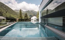 Falkensteinerhof_Vals_pool
